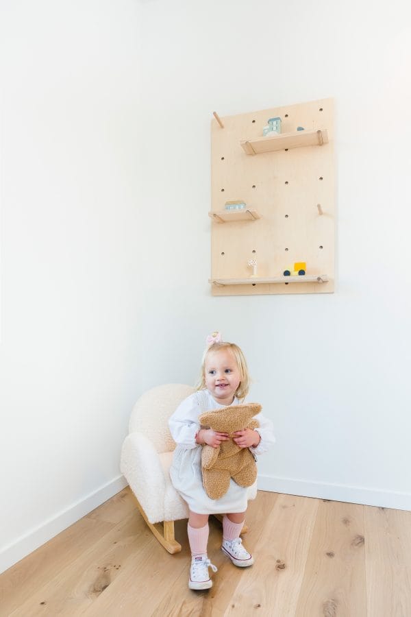 Fauteuil à bascule pour enfant Teddy ecru - Childhome – Image 10