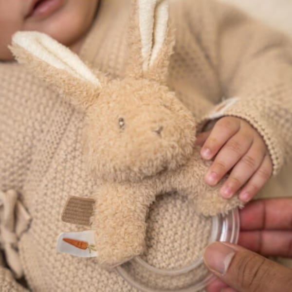 Hochet anneau lapin - Baby bunny - Little Dutch – Image 2