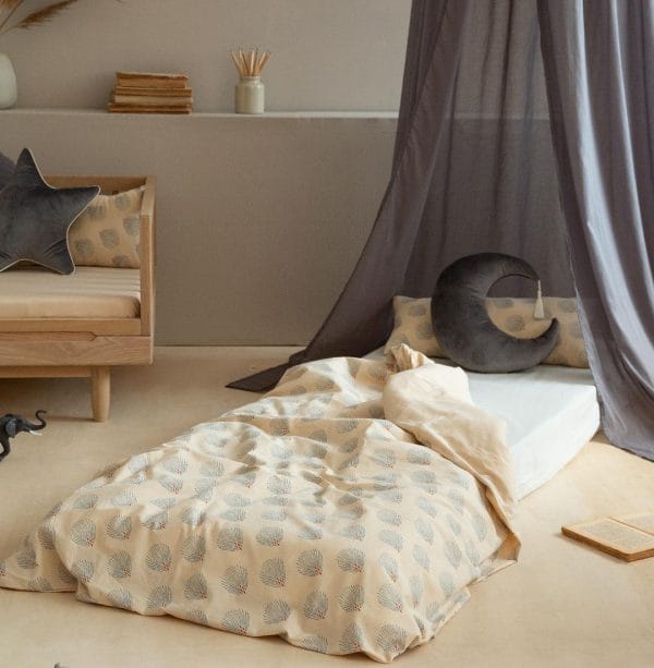 Lit d'appoint pliable Sleepover Velvet Night blue - Nobodinoz – Image 2
