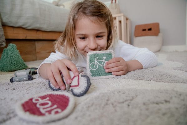 Tapis de jeu lavable EcoCity avec accessoires - Lorena Canals – Image 19